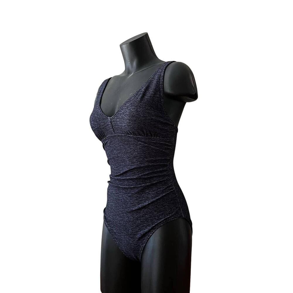 TYR One Piece Swimsuit Size 6